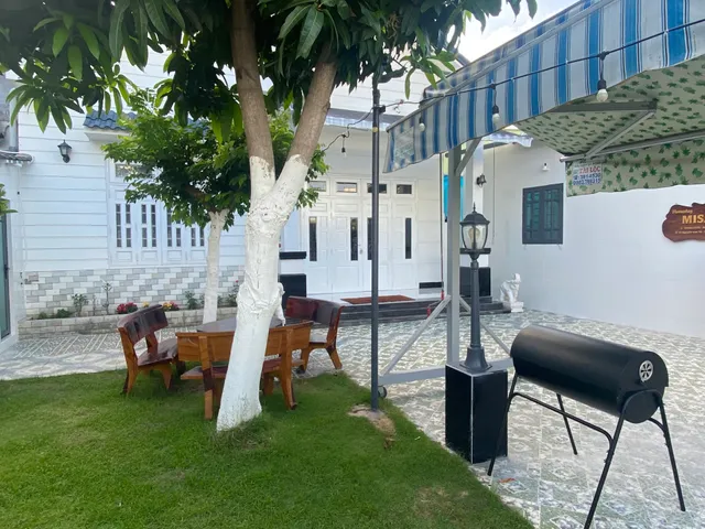 Villa Sân vườn Misa