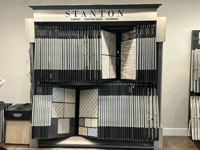 Main Place Floor & More