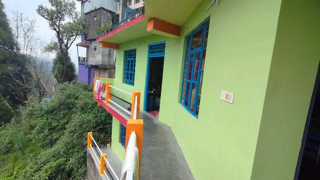 Goonkeshari Homestay