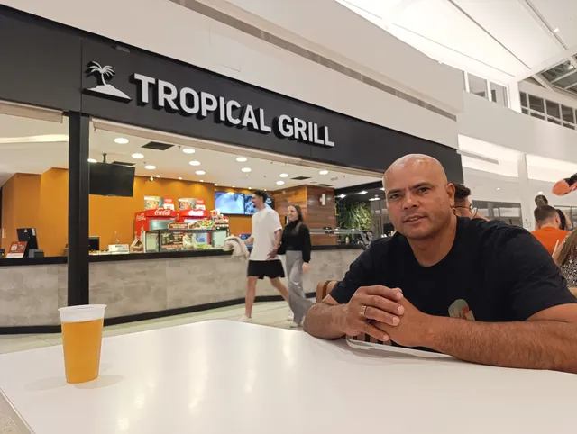 Tropical Grill