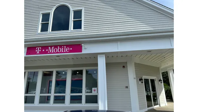 T-Mobile Authorized Retailer