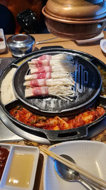 Giyummy Korean Grill Restaurant Marcos Highway (NEW)