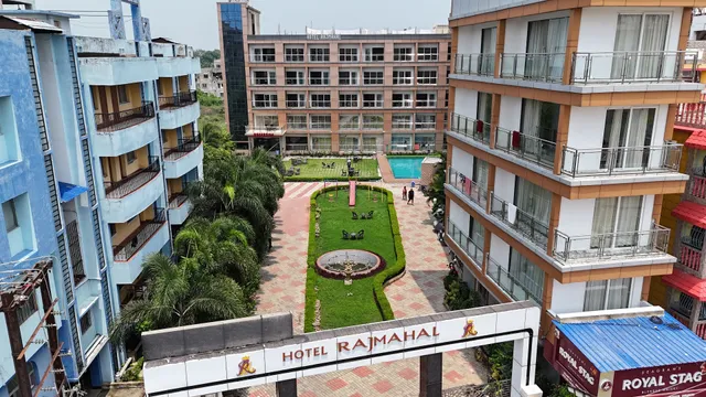 Hotel Rajmahal
