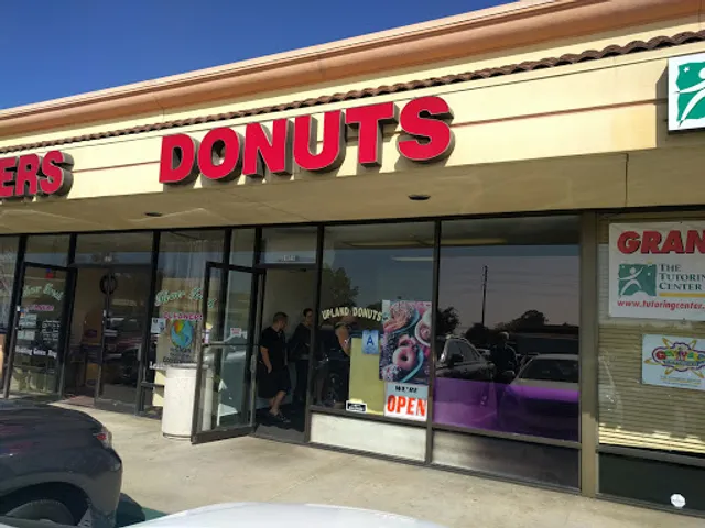 Upland Donuts