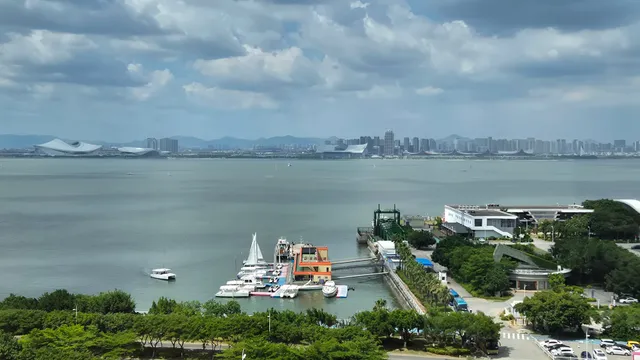 DoubleTree by Hilton Hotel Xiamen - Wuyuan Bay