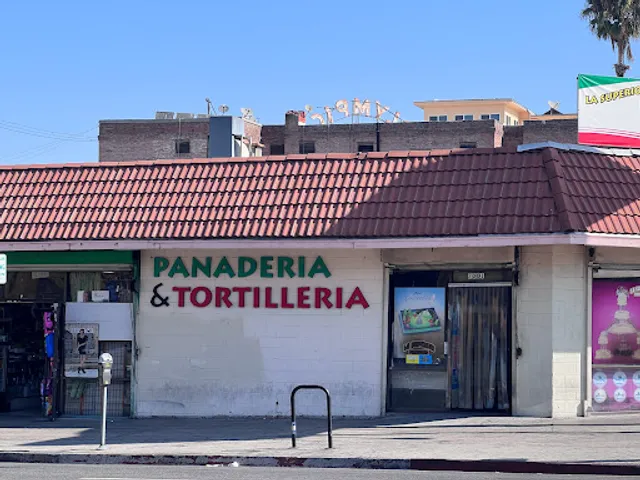La Superior Panaderia