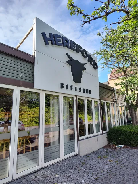 Hereford & Friends Steakhouse