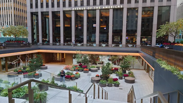 1221 Avenue of the Americas