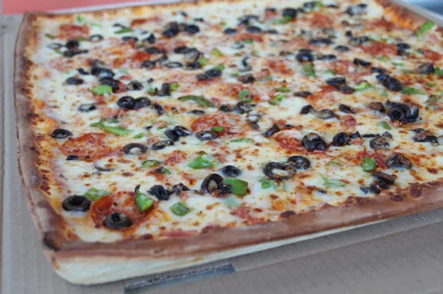 Cheese Pizza Paseos de Aguascalientes