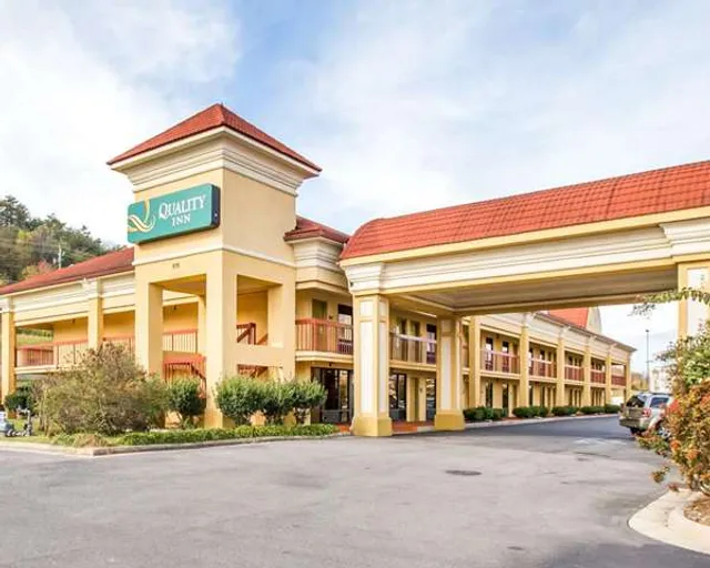 Quality Inn Dalton Central