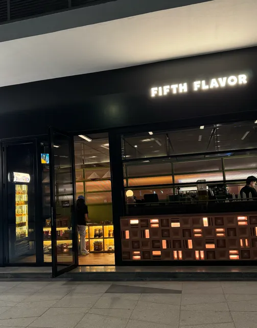 Fifth Flavor Restaurant