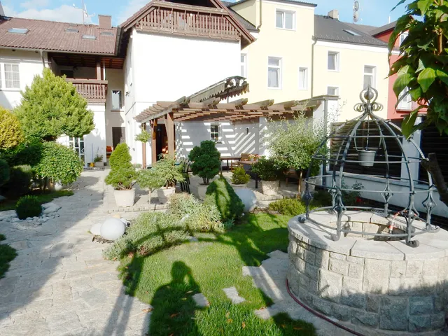 Apartment Pension Stark