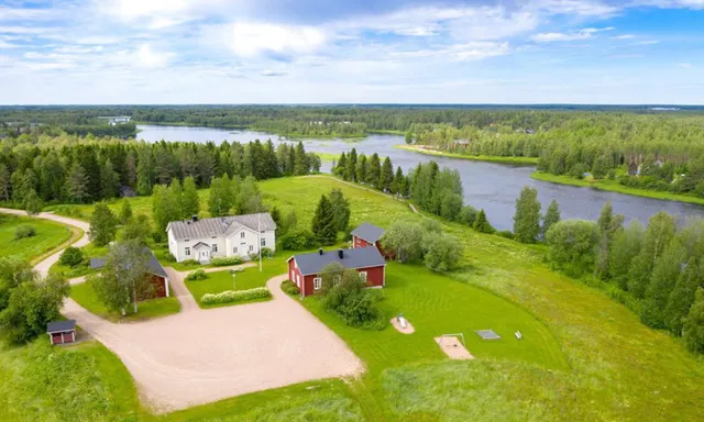 Liepeen Pappila matkaparkki - stopover camping