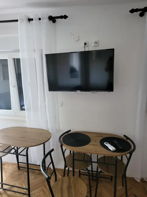 Suhi Brod Apartments