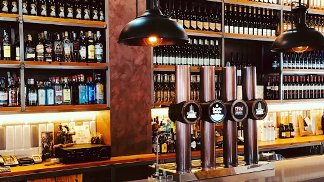 Restaurante Cien Vinos Natural Food