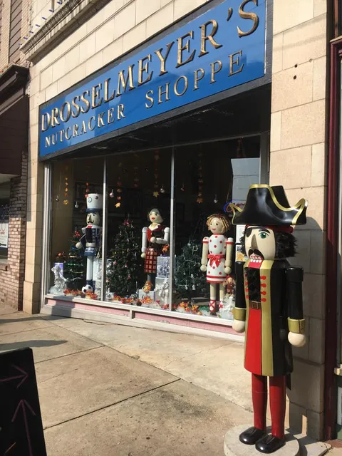 Drosselmeyer's Nutcracker Shoppe