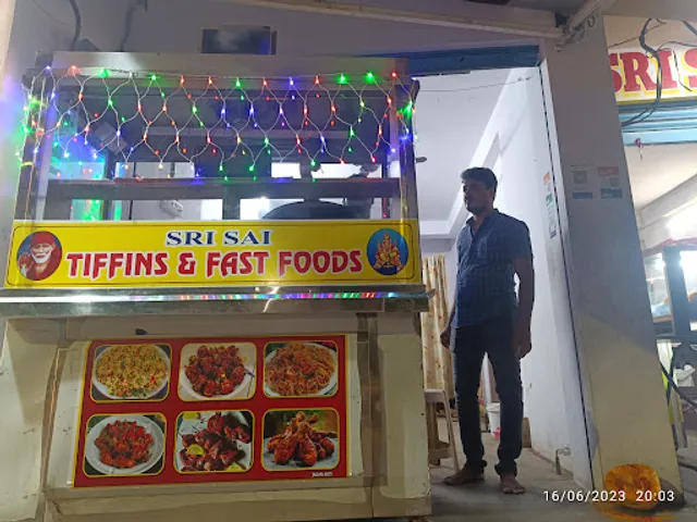 SRI SAI TIFFINS & FAST FOODS శ్రీ సాయి టిఫిన్స్ & ఫాస్ట్ ఫుడ్ Hmt హిల్స్
