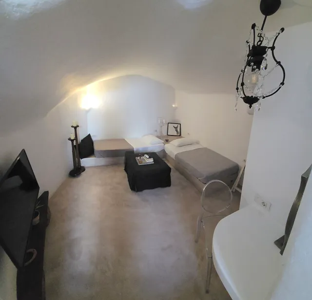 Arvanitis Cave Village