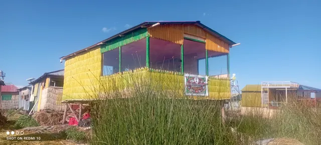 Urosfood & titiqaqa lodge