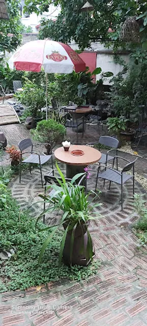 + Xanh Coffee ( Cà phê Việt Nam, Sinh tố , sinh tố bát, Cháo yến mạch , các món ăn truyền thống Việt Nam...)