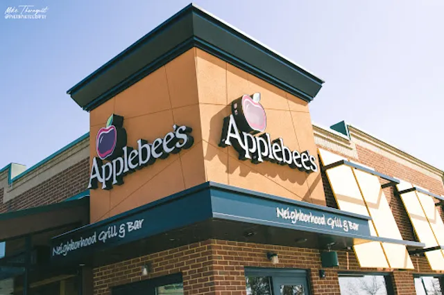 Applebee's Grill + Bar