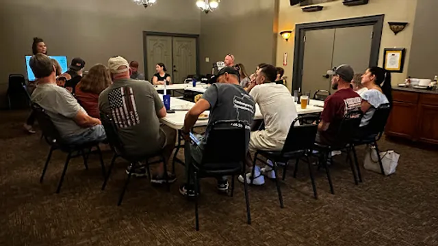 Mike's Main Street Bar and Grill