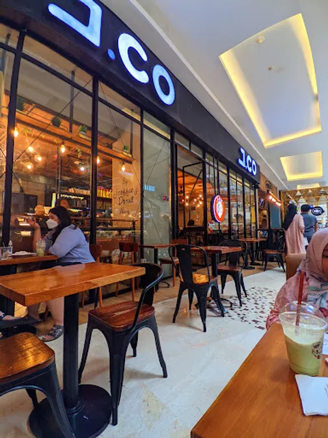 J. Co. Donuts & Coffee