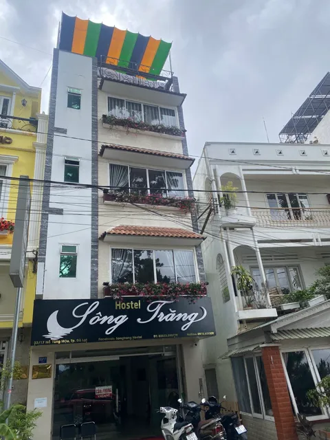 Sông Trăng Hostel view đẹp - gần chợ Đà Lạt