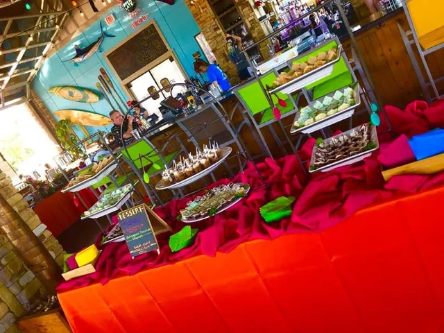 The Island Bar & Grill