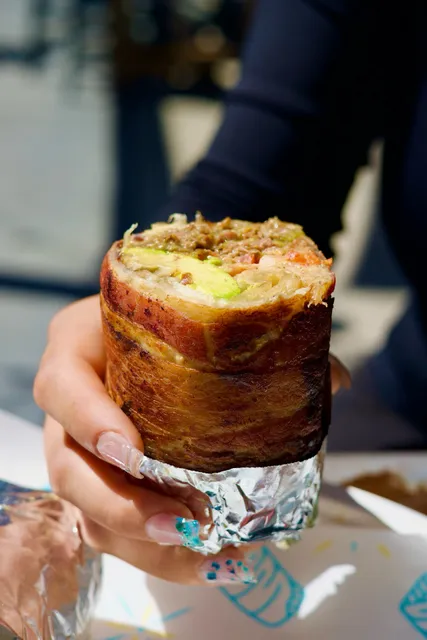 Los Perches Urban Sonoran Grill