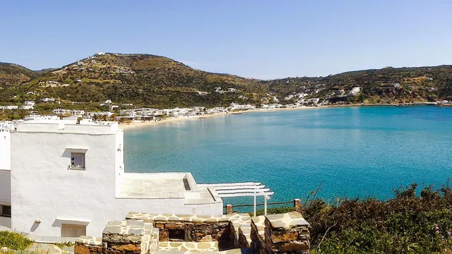 Akrotiraki Apartments