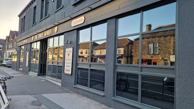 The Three Swords - Horsforth