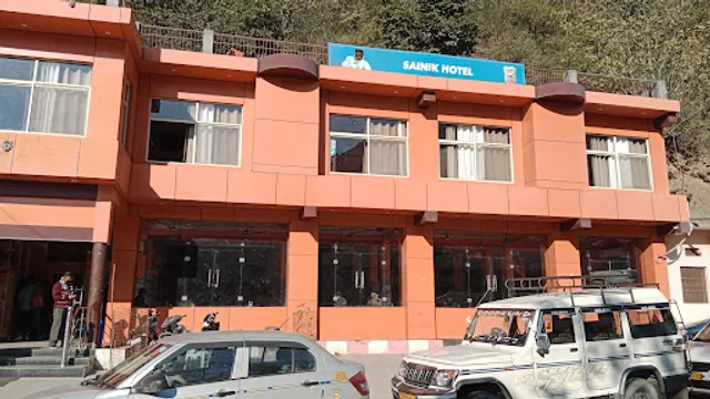Sainik Hotel Delux