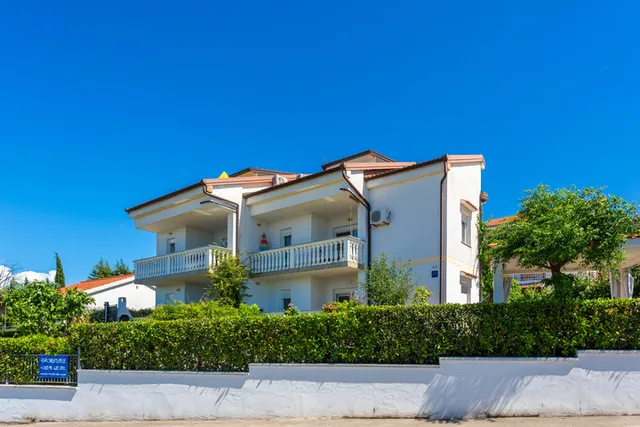 Apartments Kuželka Njivice