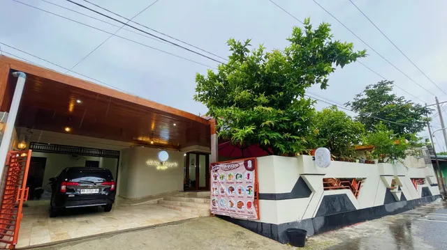 Ndalem Singgah Malioboro by Abiza