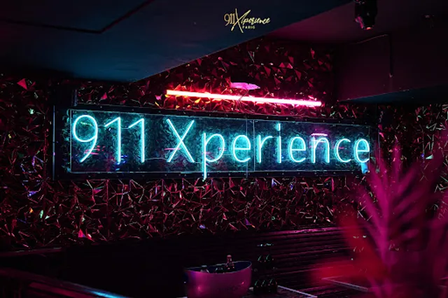 911 Paris