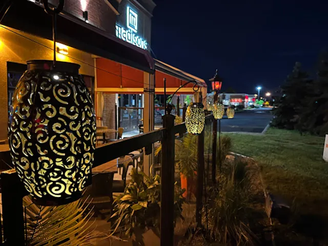 Madisons Restaurant & Bar