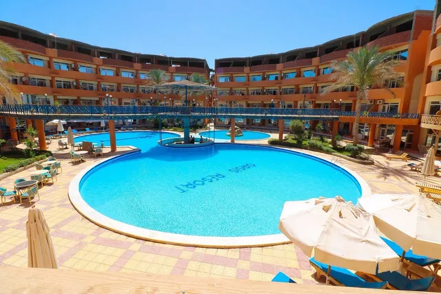 Oasis Resort Apartments