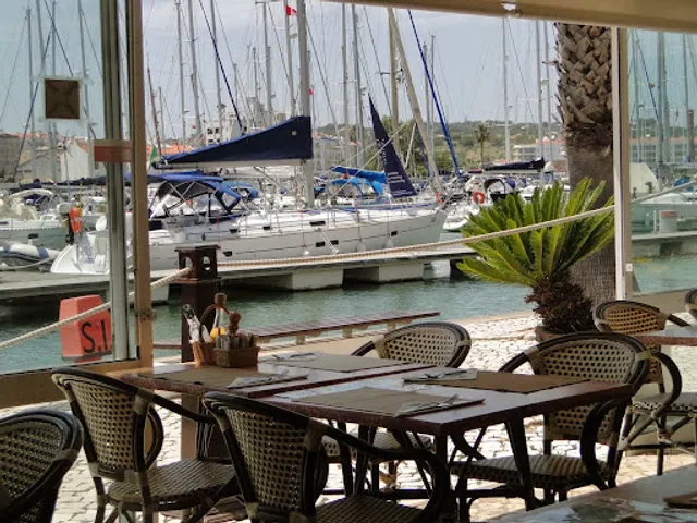 Quay Lagos Restaurante