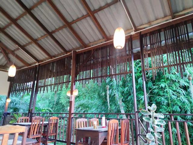 River Garden Restaurant&Bar