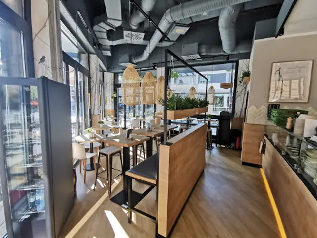 dean&david | Bowls, Salate, Curries & Snacks im Einkaufszentrum Forum in Hanau