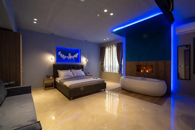 Angel Deluxe Apartments & Suites