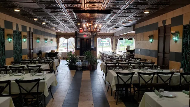 Damas Cuisine & Catering