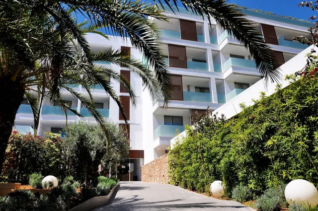 Apartamentos B-Llobet Sun & Confort