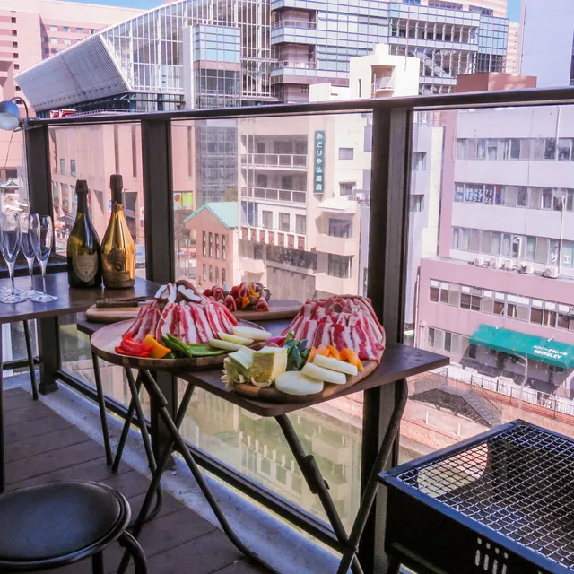 福岡博多中洲テラスBBQ専門店 【手ぶらでバーベキュー福岡店】（ビアガーデン、天神）