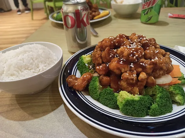 Little Panda Chinese Restaurant