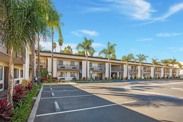 Stanford Inn & Suites