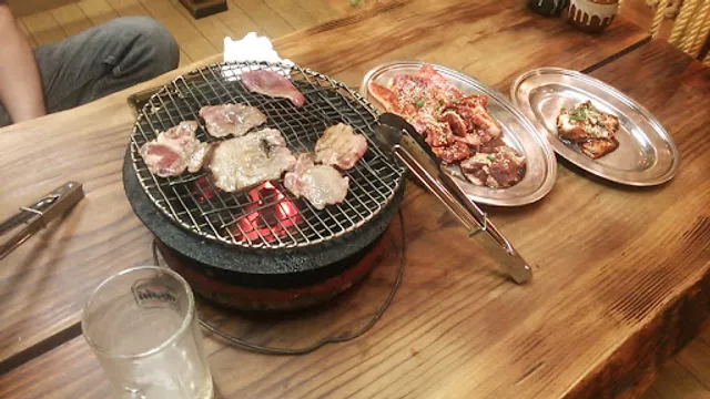 七輪焼き・焼肉 ログハウス