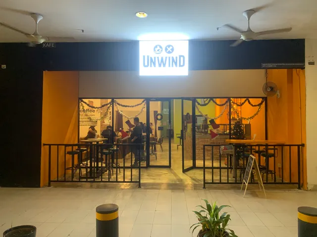 Unwind Cafe & Bistro