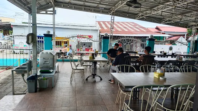 Cilacap Cafe & Eatery